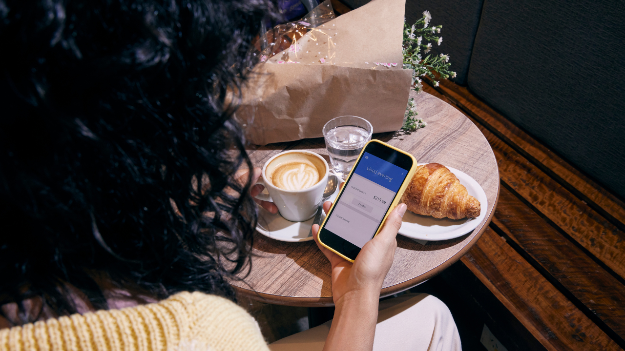 The Best Budgeting Apps to Save More Money Every Month